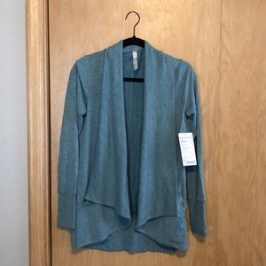 Brand new Athleta sweater with thumb holes